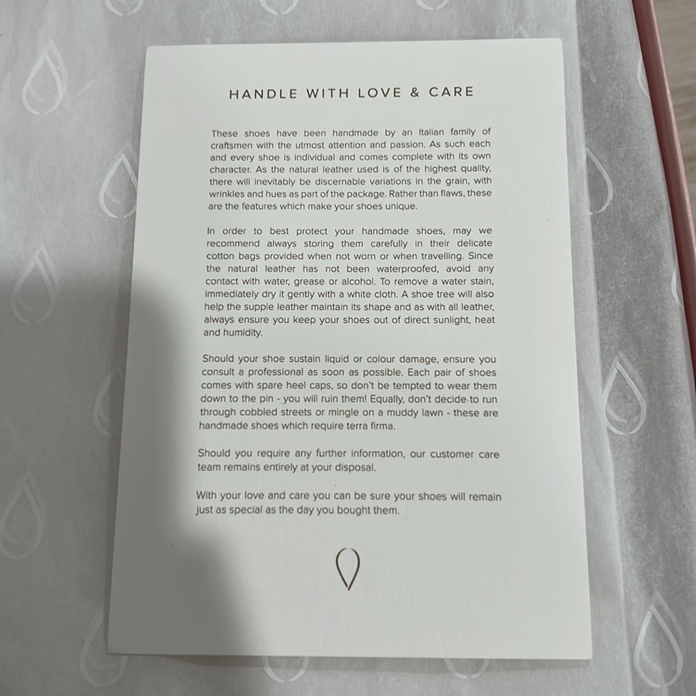 Jennifer Chamandi - Picture 4 of 4